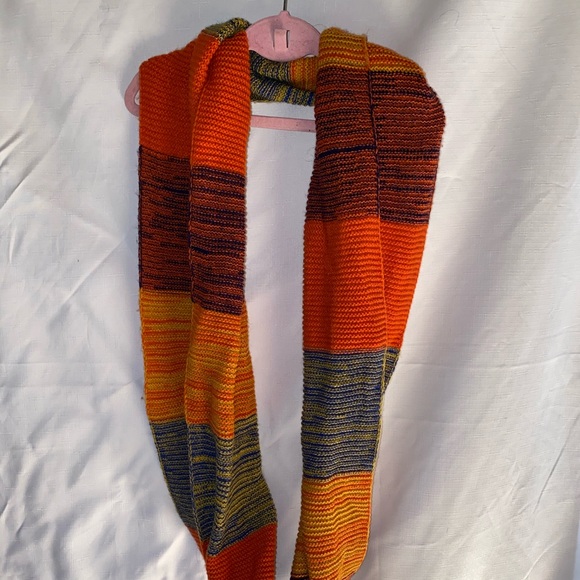 Infinity Scaft - Picture 2 of 2